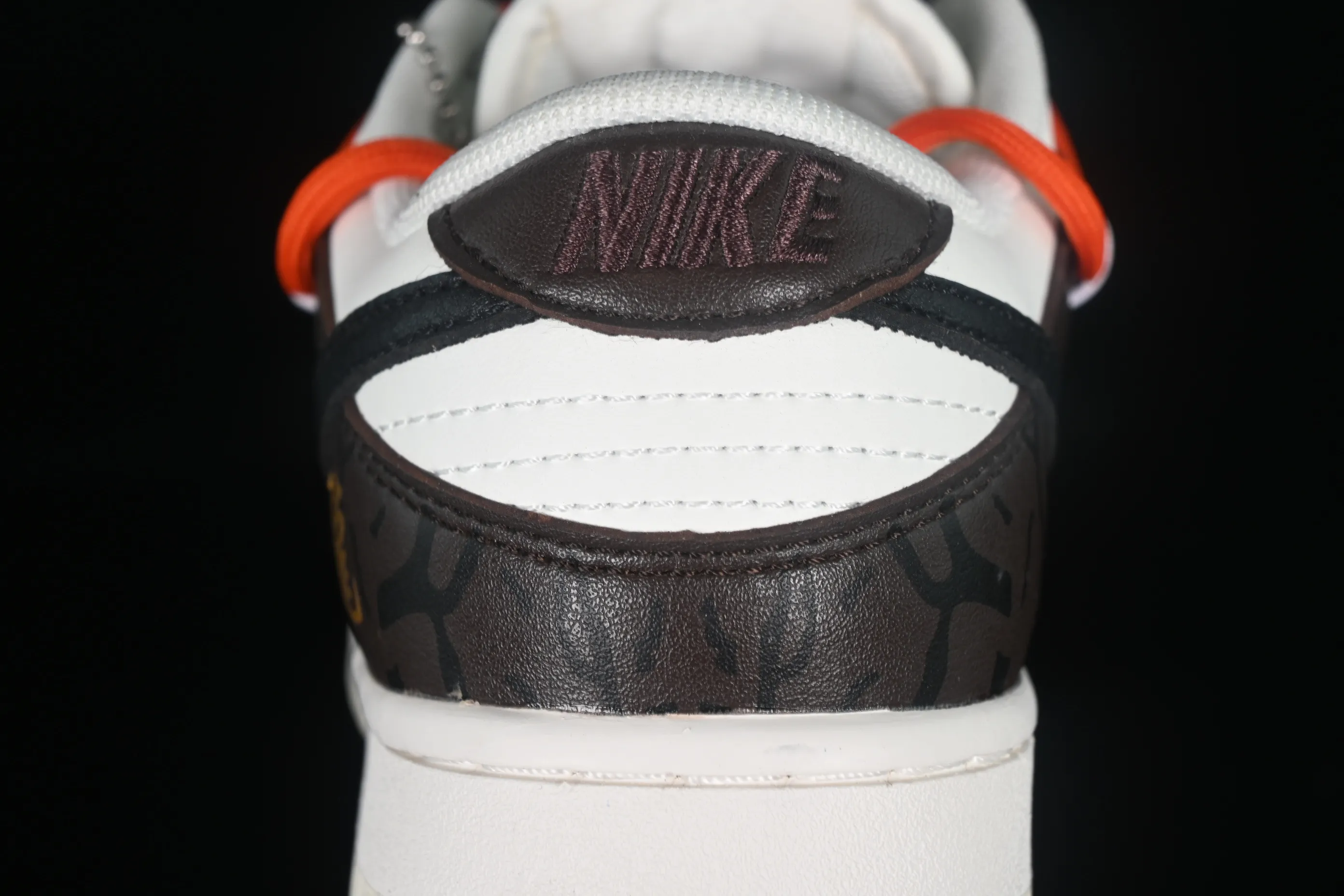 All categories Nk SB Dunk series Nk SB Dunk Low low-top sneakers Nk Dunk Low "Year of the Dragon" Year of the Dragon limited theme SB low-top casual sneakers DJ6188-100
